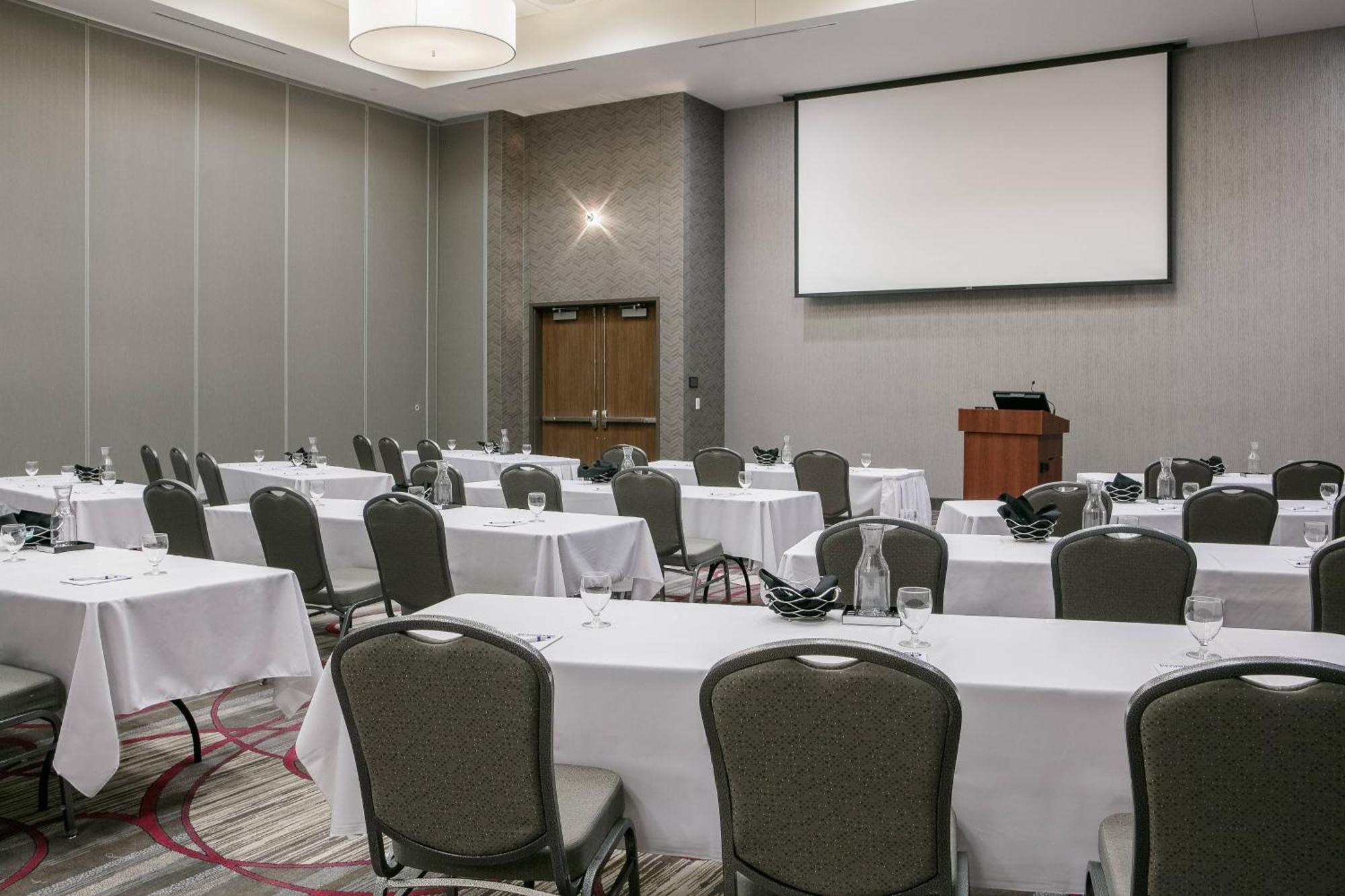 Courtyard By Marriott Omaha Bellevue At Beardmore Event Center Kültér fotó