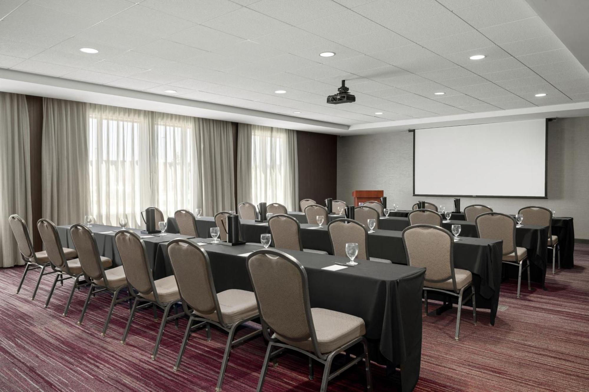 Courtyard By Marriott Omaha Bellevue At Beardmore Event Center Kültér fotó