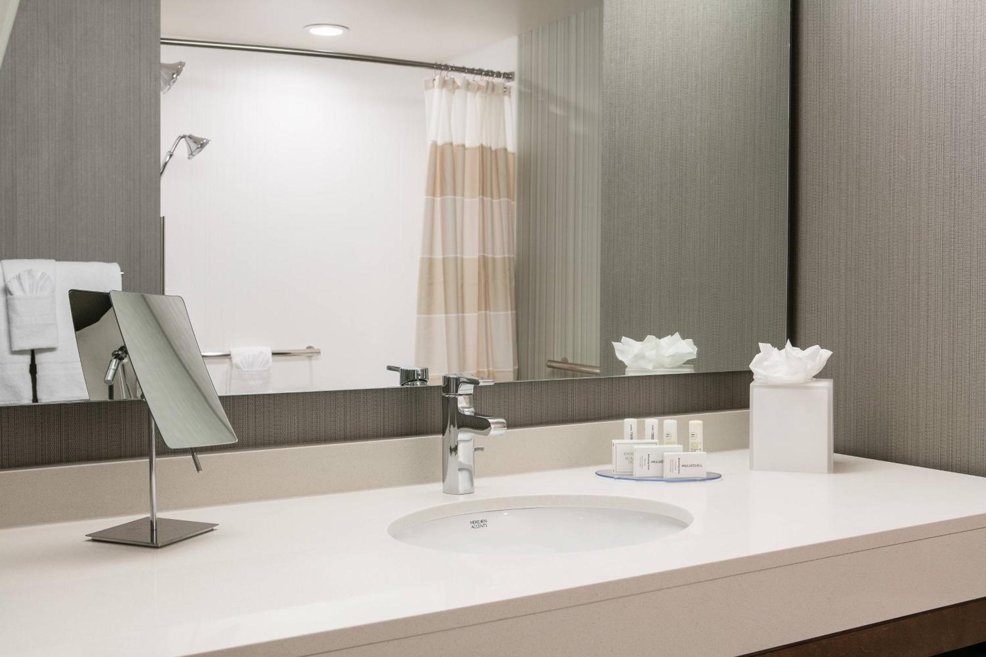 Courtyard By Marriott Omaha Bellevue At Beardmore Event Center Kültér fotó