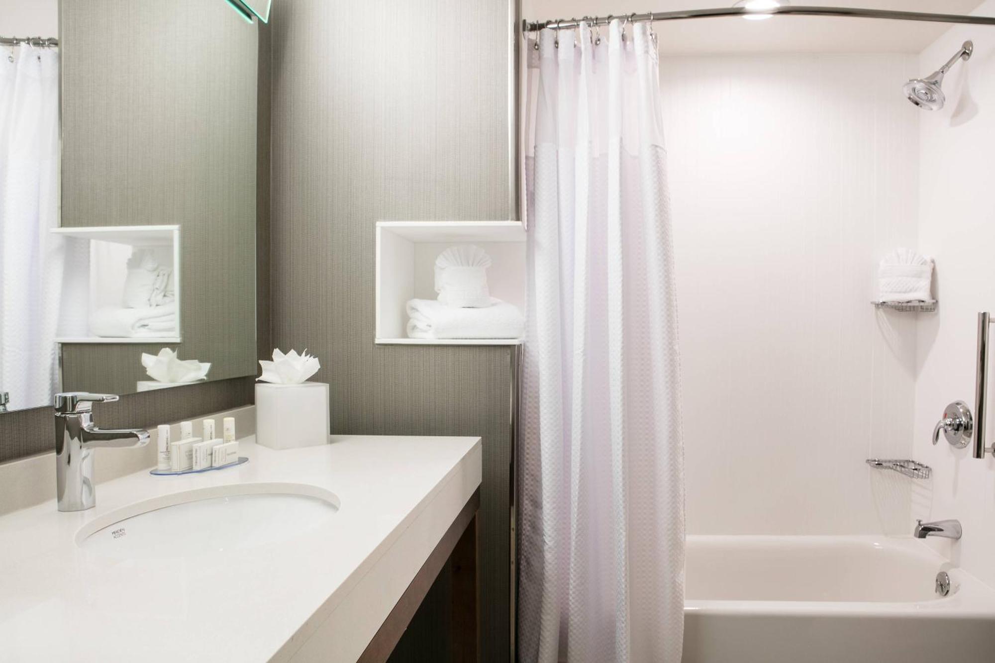 Courtyard By Marriott Omaha Bellevue At Beardmore Event Center Kültér fotó